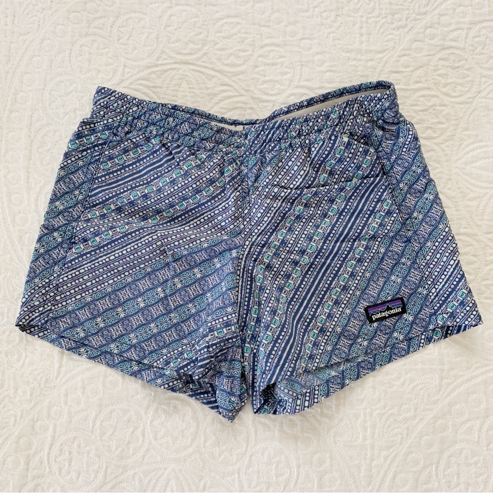 Patagonia Girls' Baggies‎ Shorts, Arina Stripe: Channel Blue (4" Inseam)